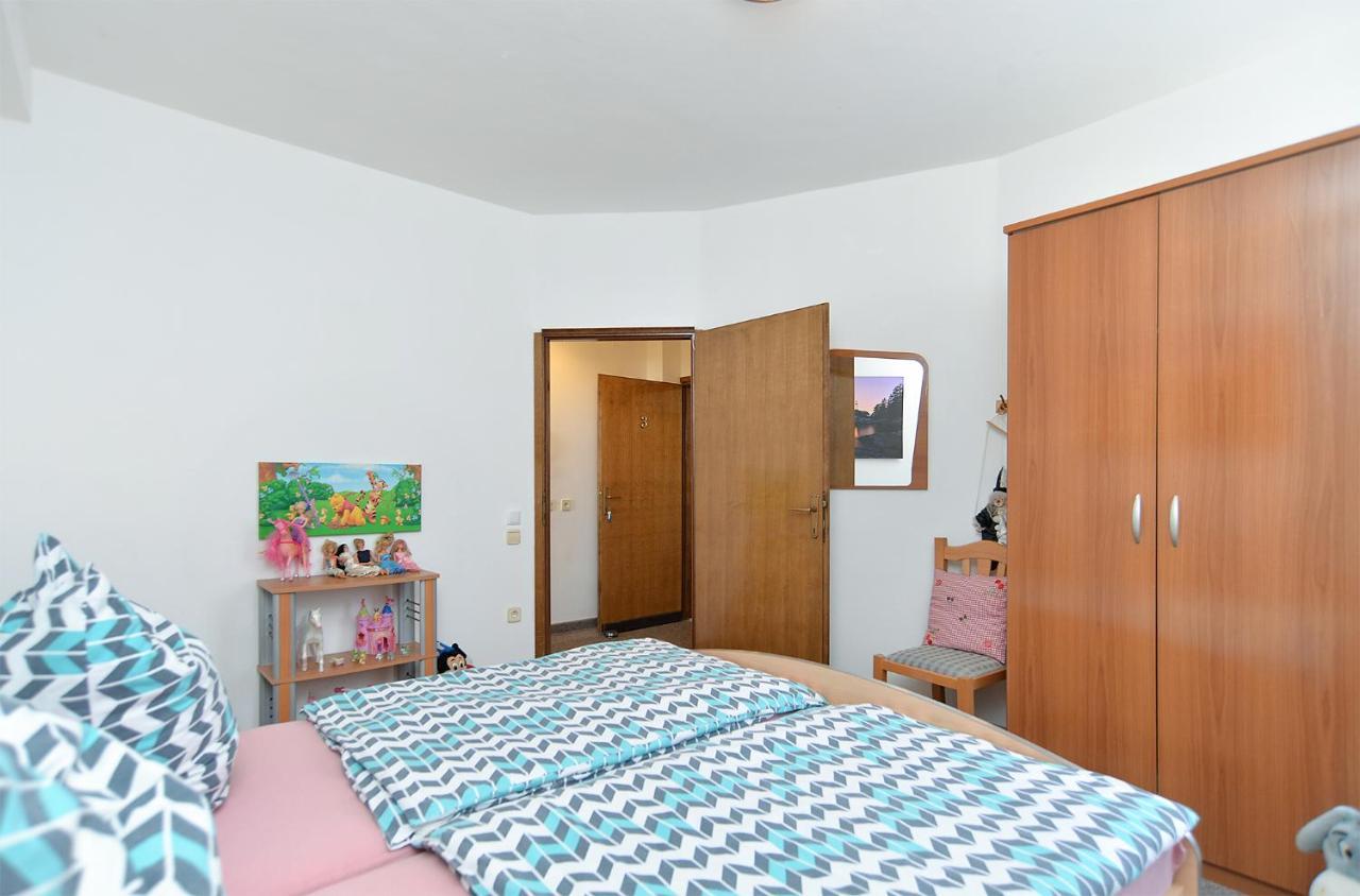 Apartments Anka 1223 Перой Екстериор снимка